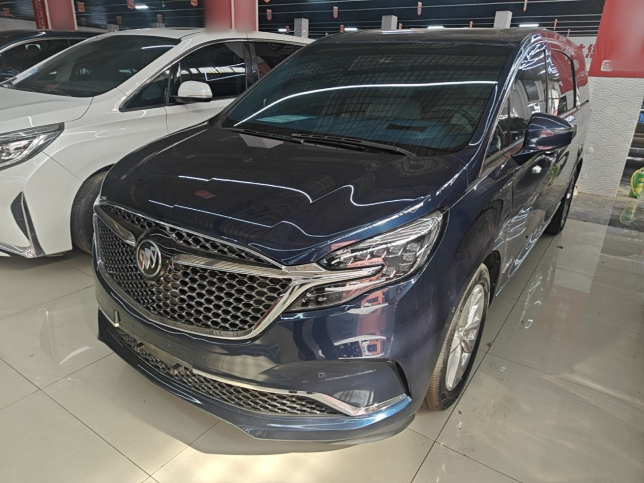 GL8 2021 Avenir 4-Seater