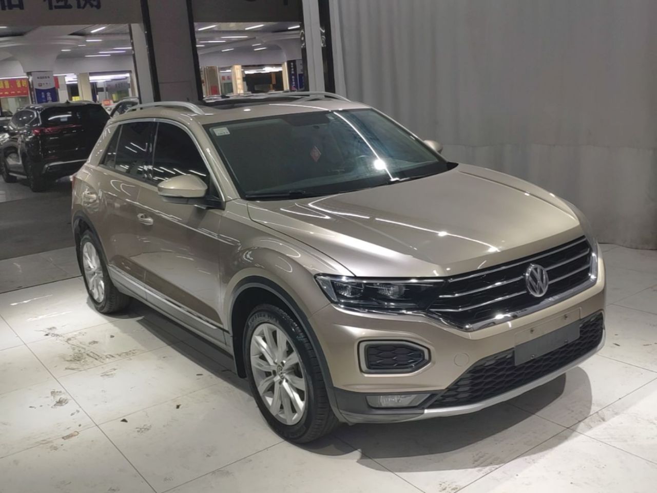T-Roc 2018 230TSI DSG RWD Progressive China V photo 3