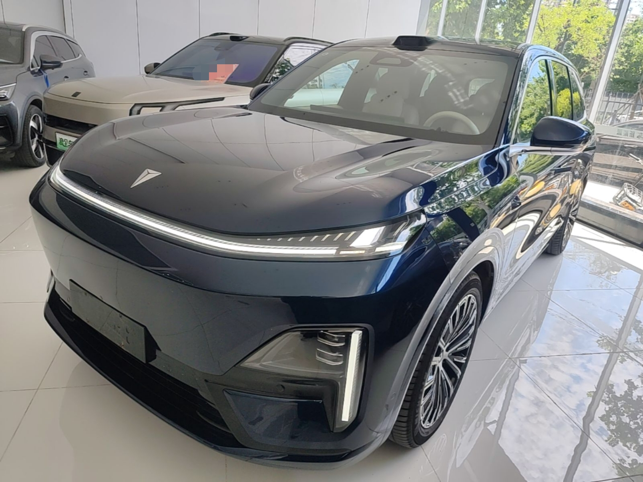 Deepal S09 2025 AWD Ultra+