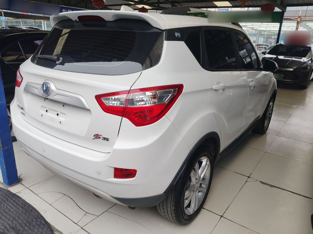 CS35 2015 1.6L MT Comfort China V photo 3