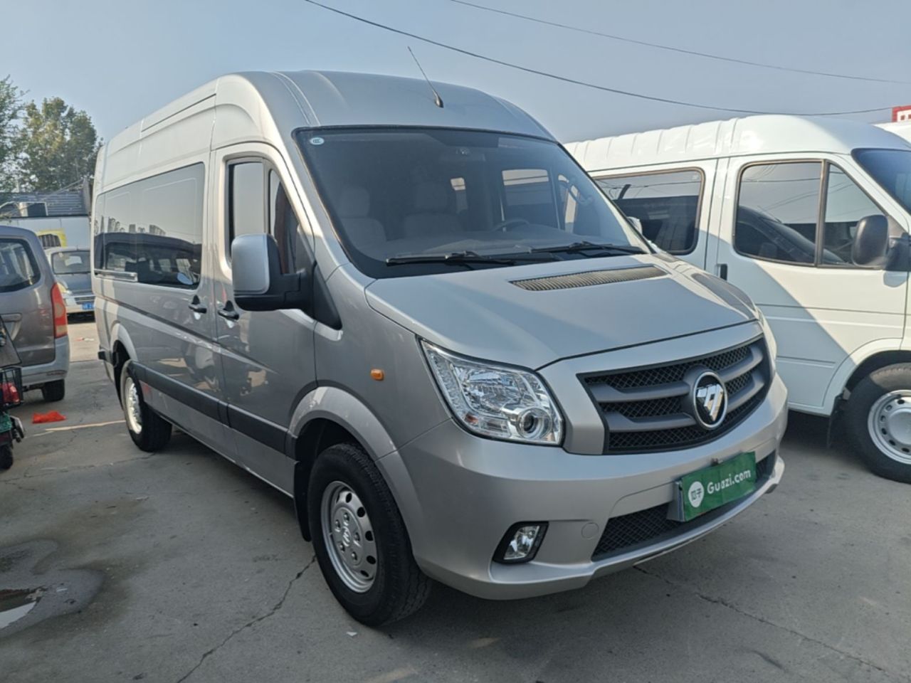 Foton 福田 2023款 2.0T手动吉象长轴中顶后单胎7/9座 photo 3
