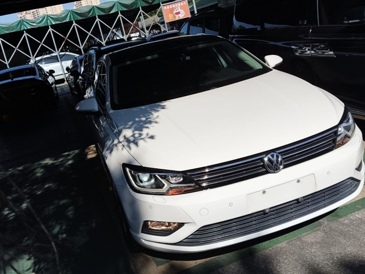Lamando 2015 280TSI DSG Luxury photo 3