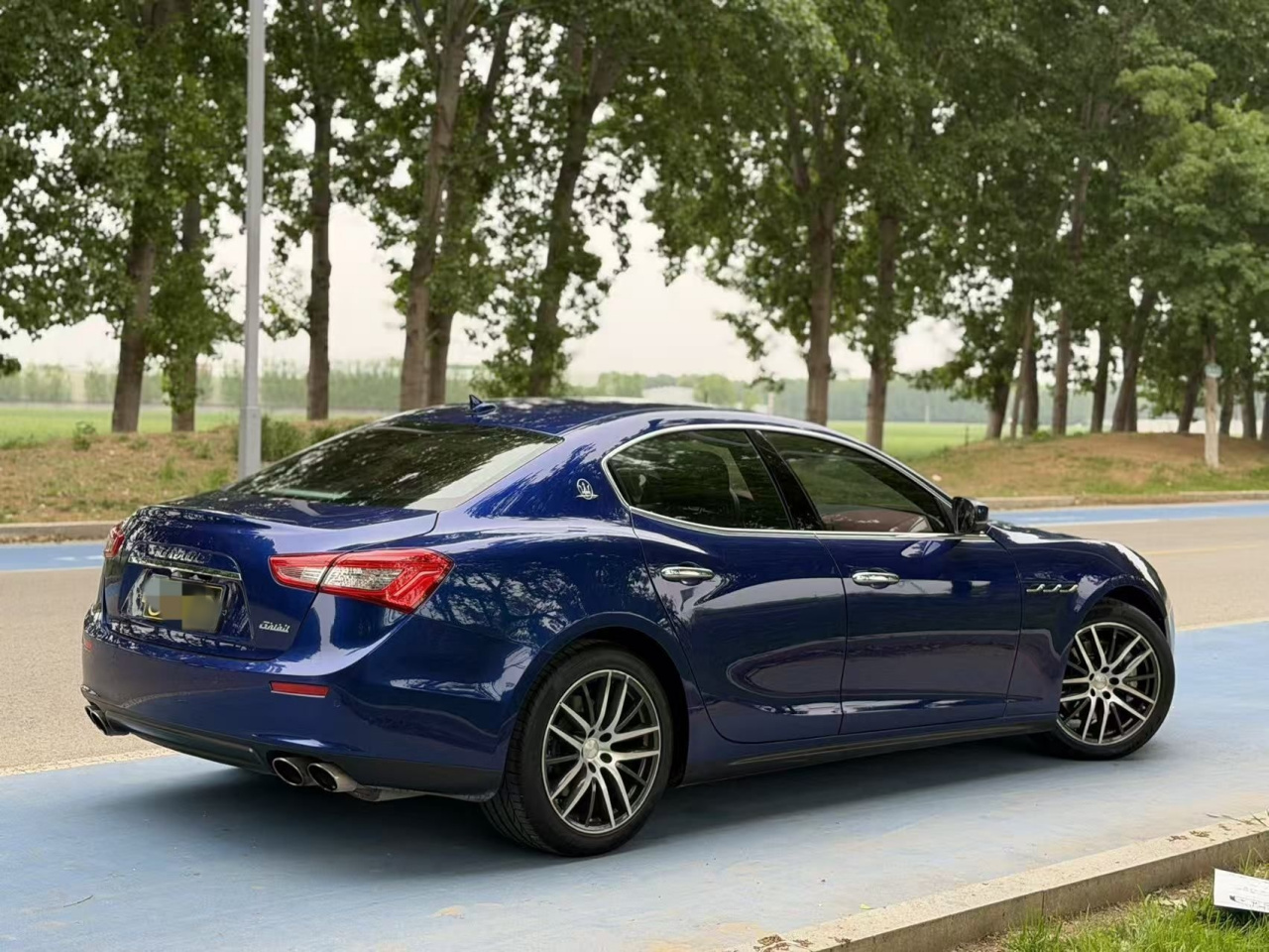 Ghibli 2017 3.0T Standard photo 4