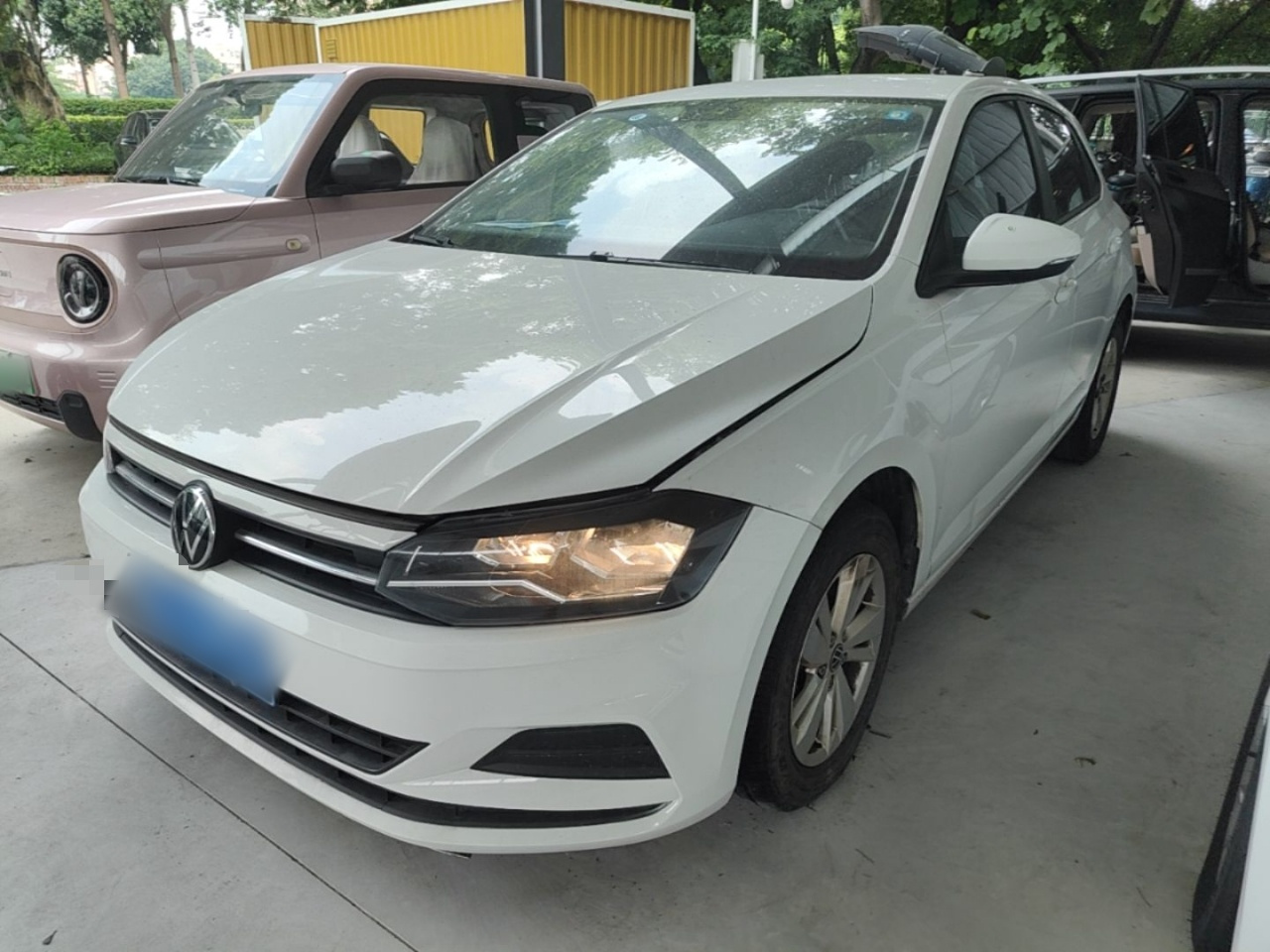 Polo 2023 Facelift Plus 1.5L AT