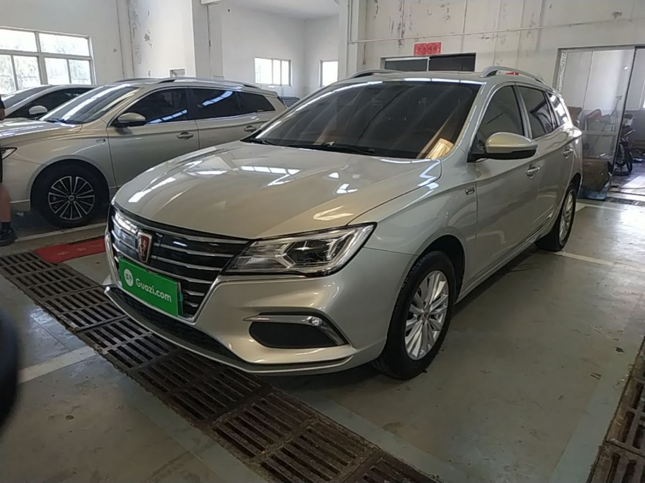 Ei5 2019 Luxury