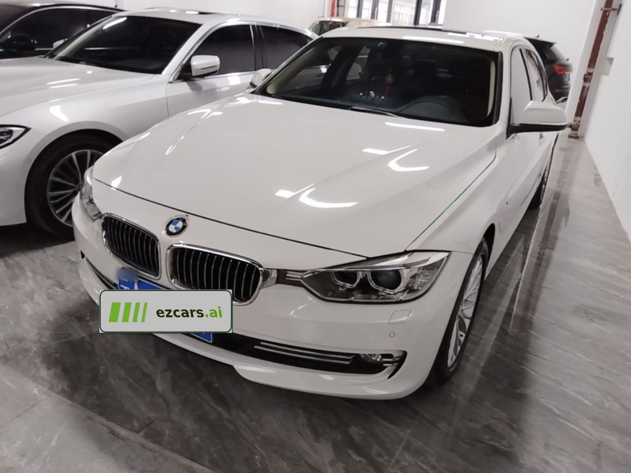 3 Series 2014 328Li Luxury Design Package
