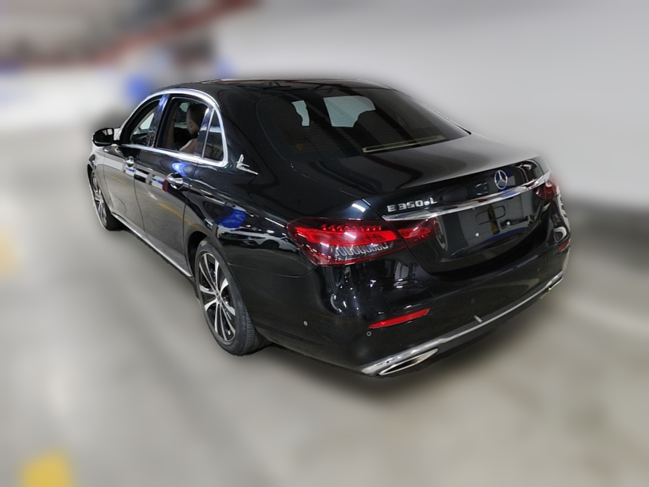 E-Class EV 2022 Facelift E 350 e L PHEV photo 4