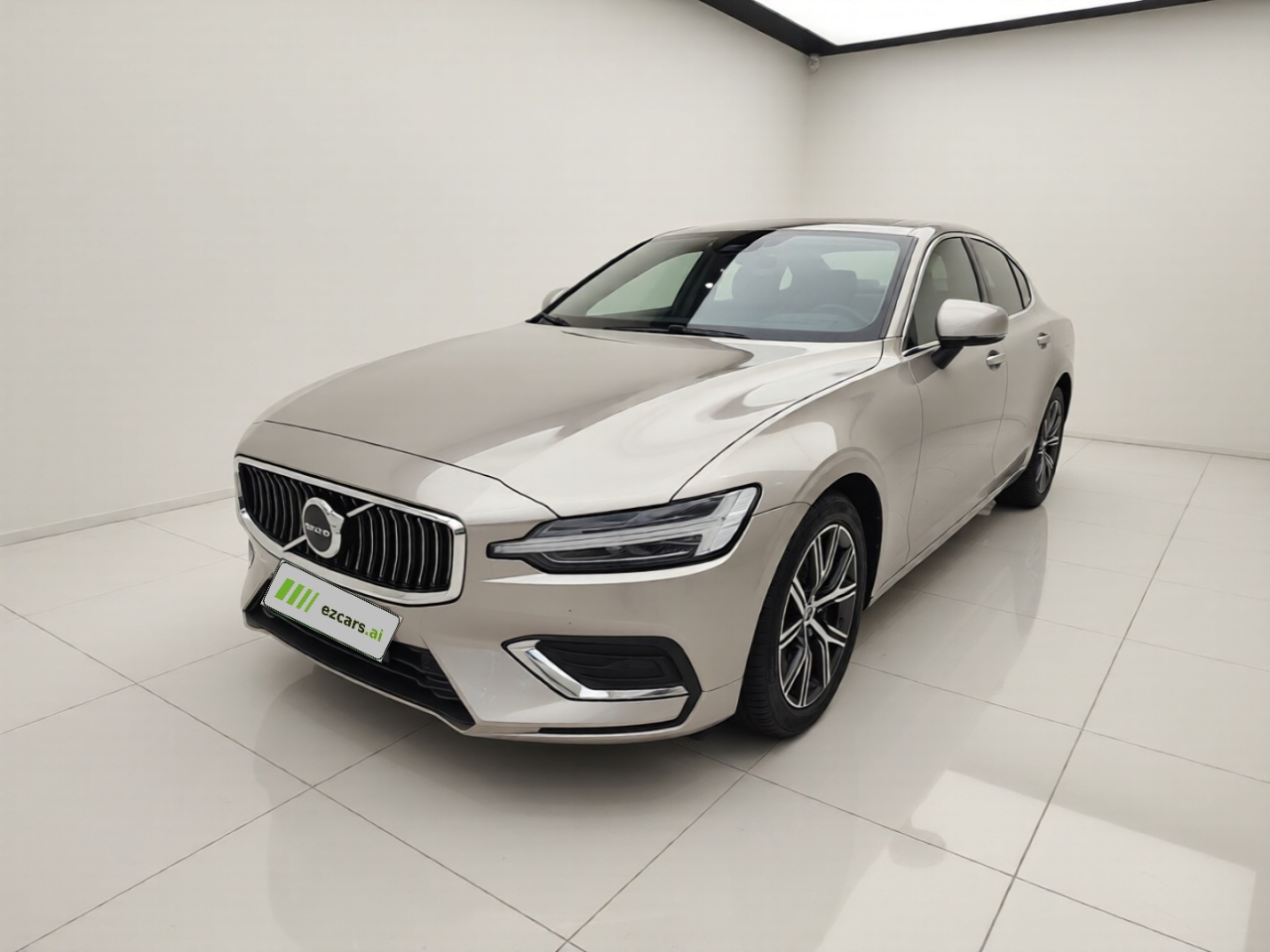 S60 2023 B4 Luxury