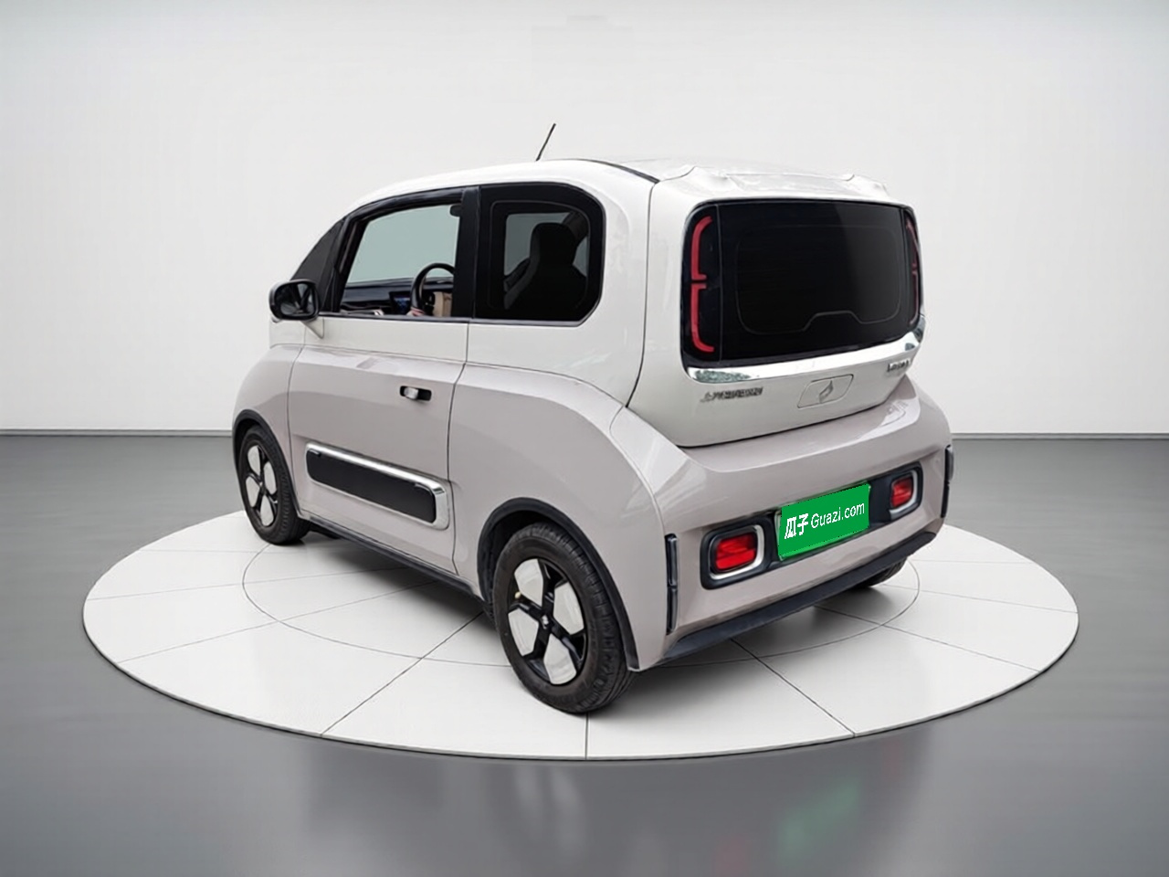 KiWi EV 2023 LFP photo 4