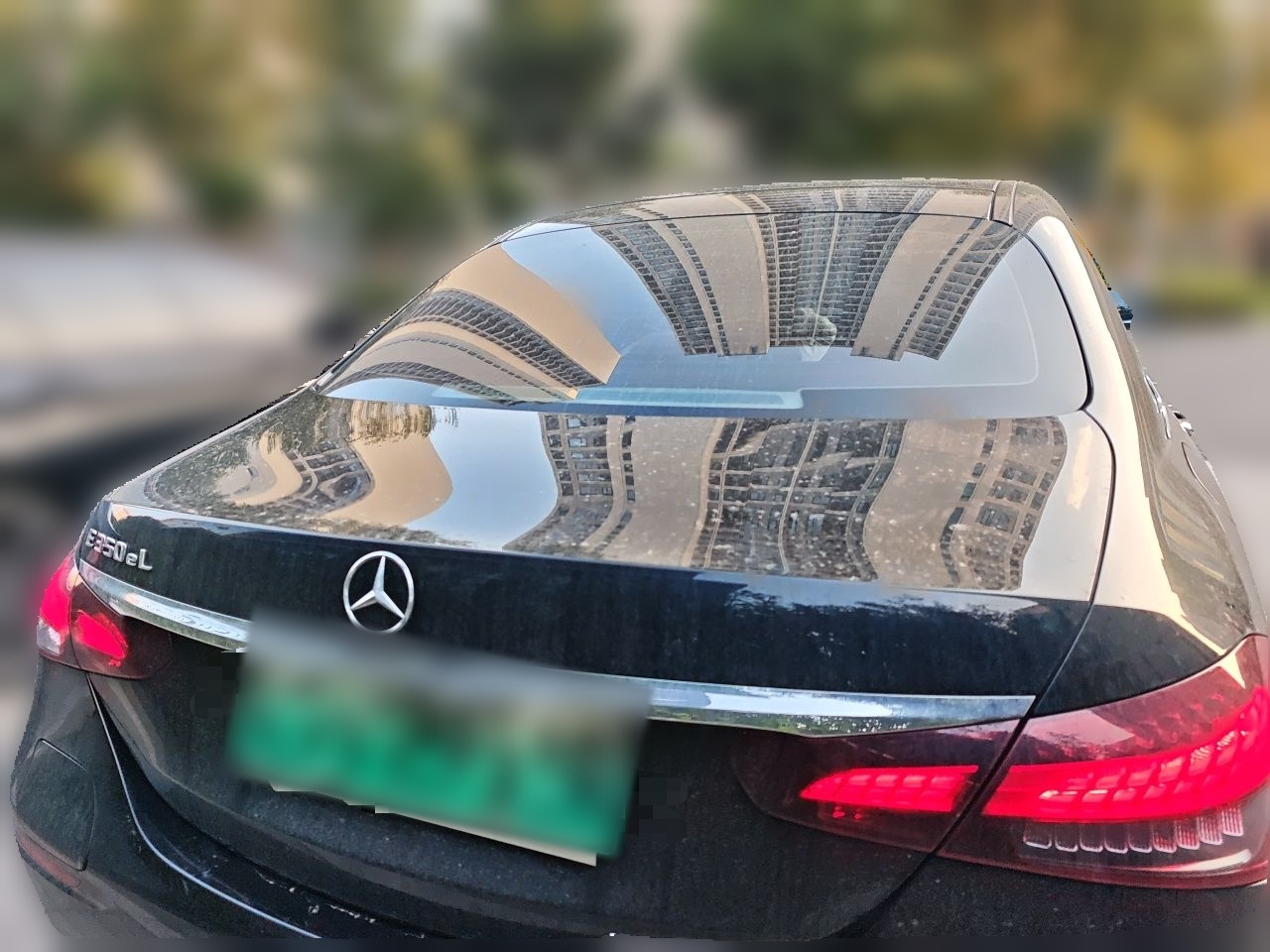 E-Class EV 2022 E 350 e L PHEV photo 5