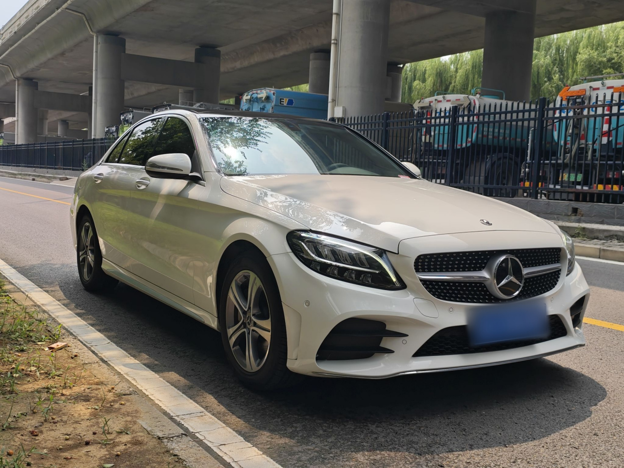 C-Class 2020 C 260 L Sport photo 3