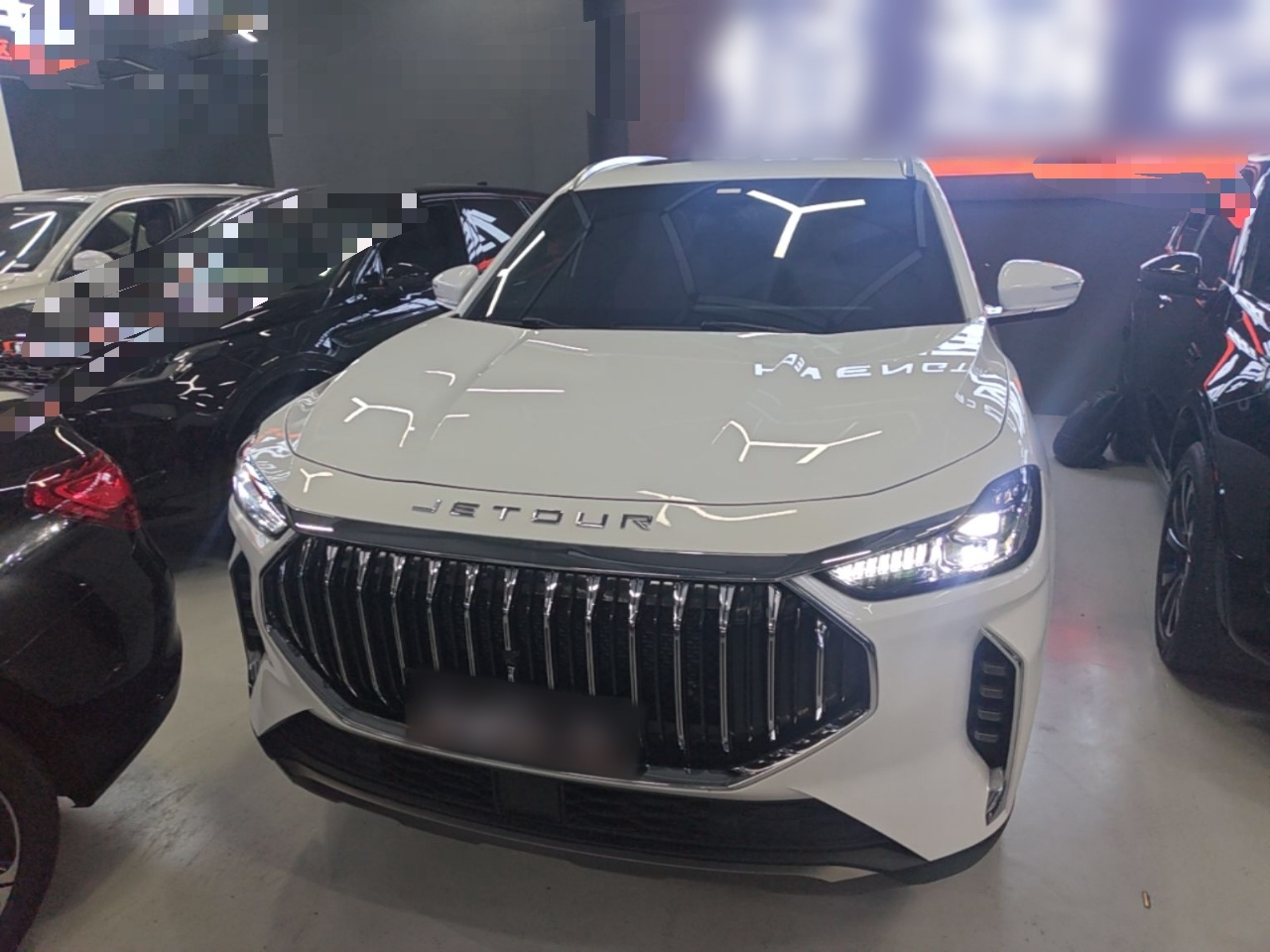X70 PLUS 2023 1.5T DCTPLUS 5-Seater photo 2
