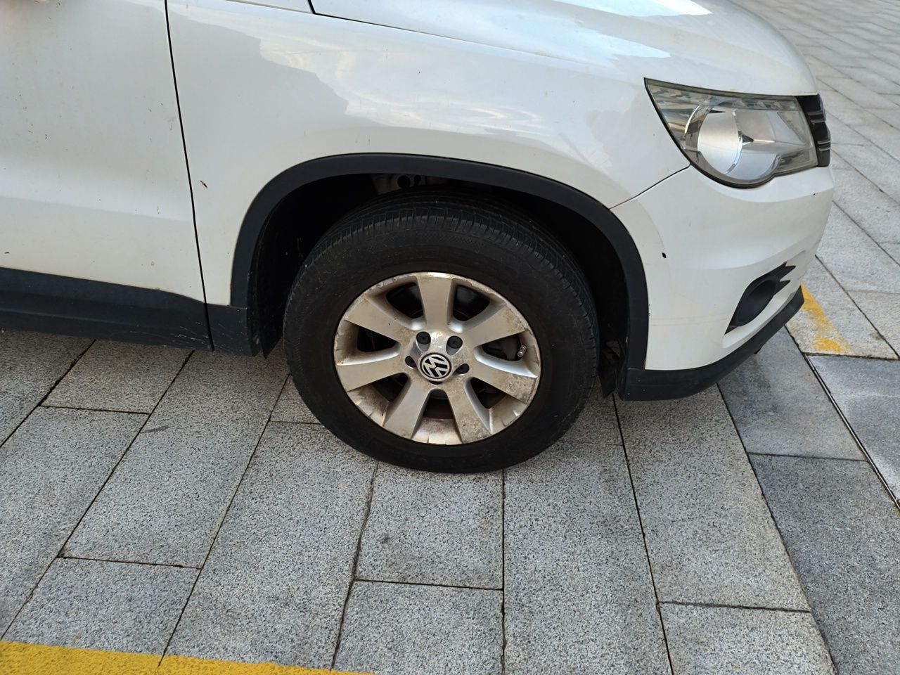 Tiguan 2012 1.8TSI AT AWD photo 2