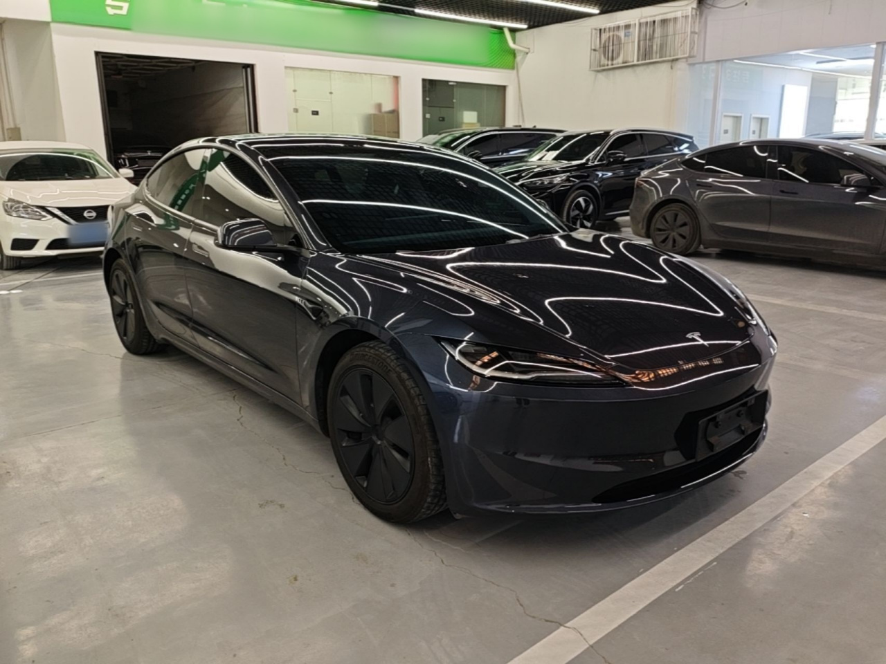 Model 3 2025 RWD photo 3