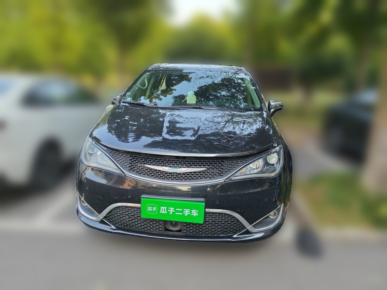 Chrysler PHEV Imported 2019 3.6L PHEV photo 2