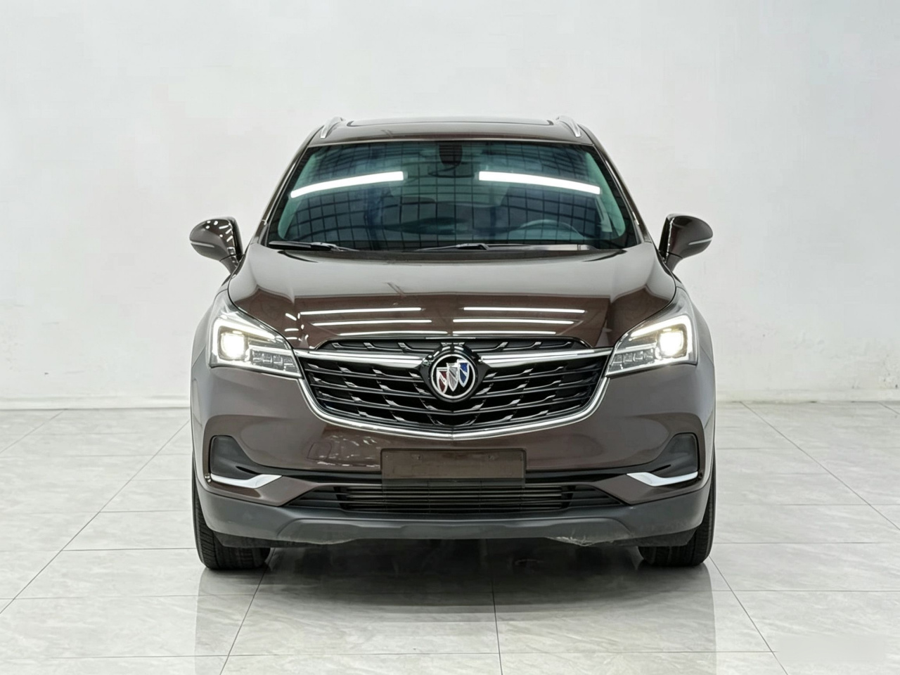 Envision 2021 532T RWD Elite photo 2