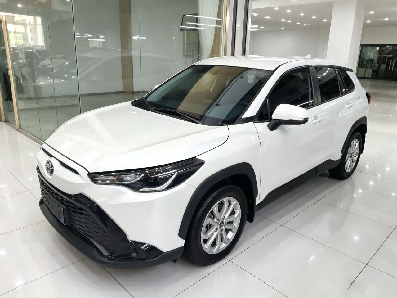 Frontlander 2023 2.0L CVT Elite
