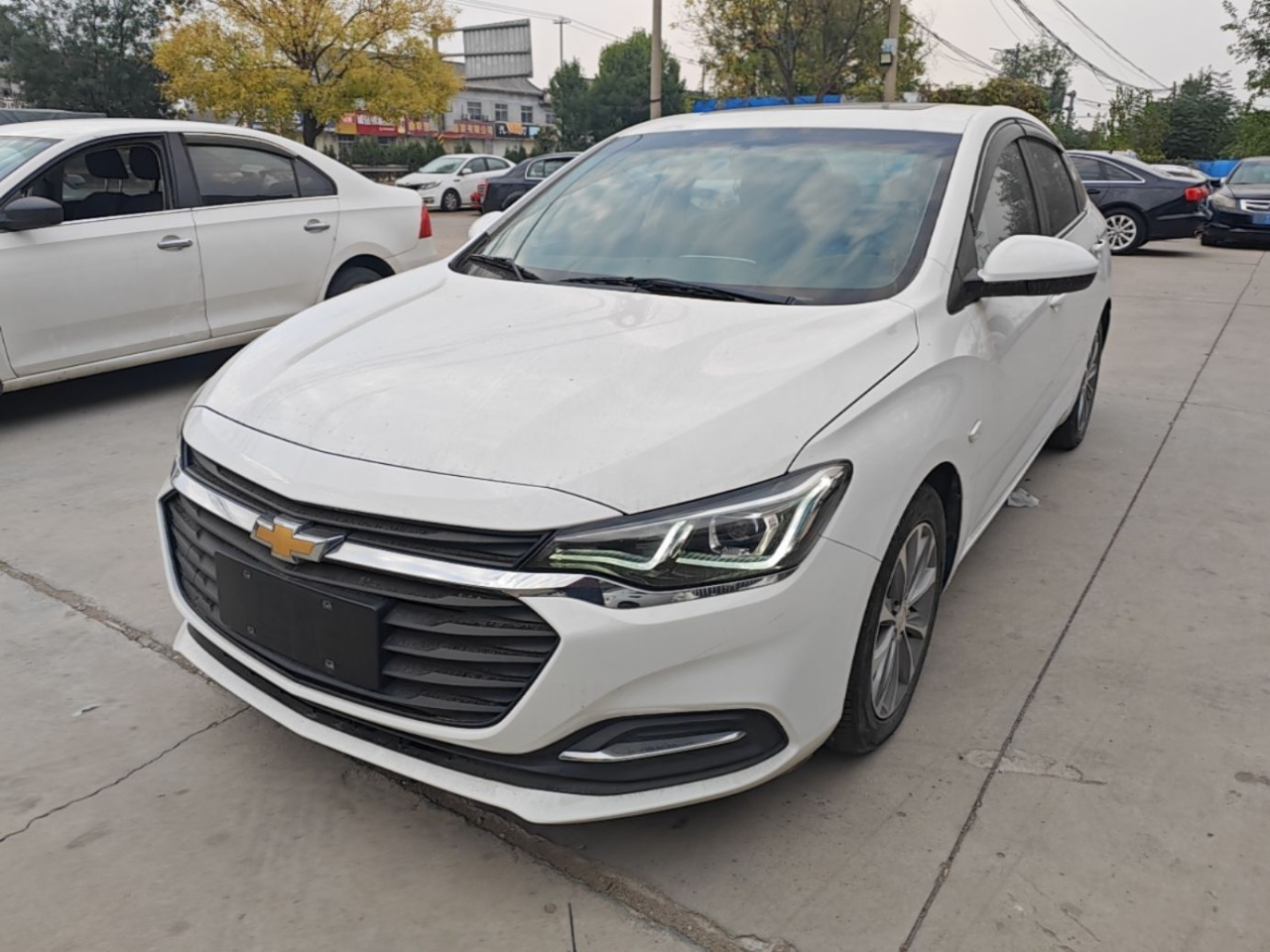 Cruze 2022 320 AT