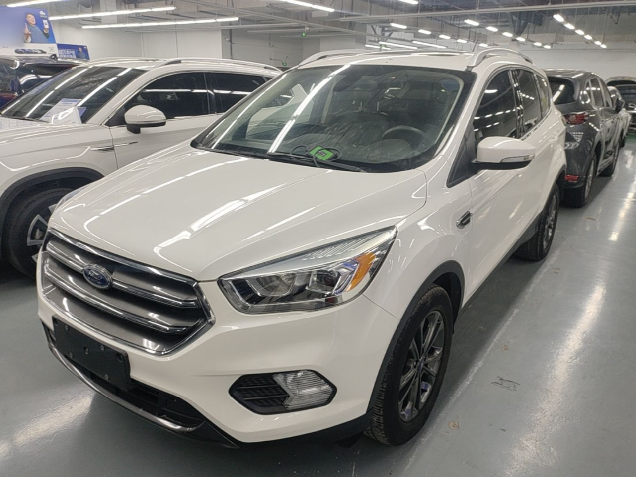 Kuga 2019 EcoBoost 180 RWD China VI
