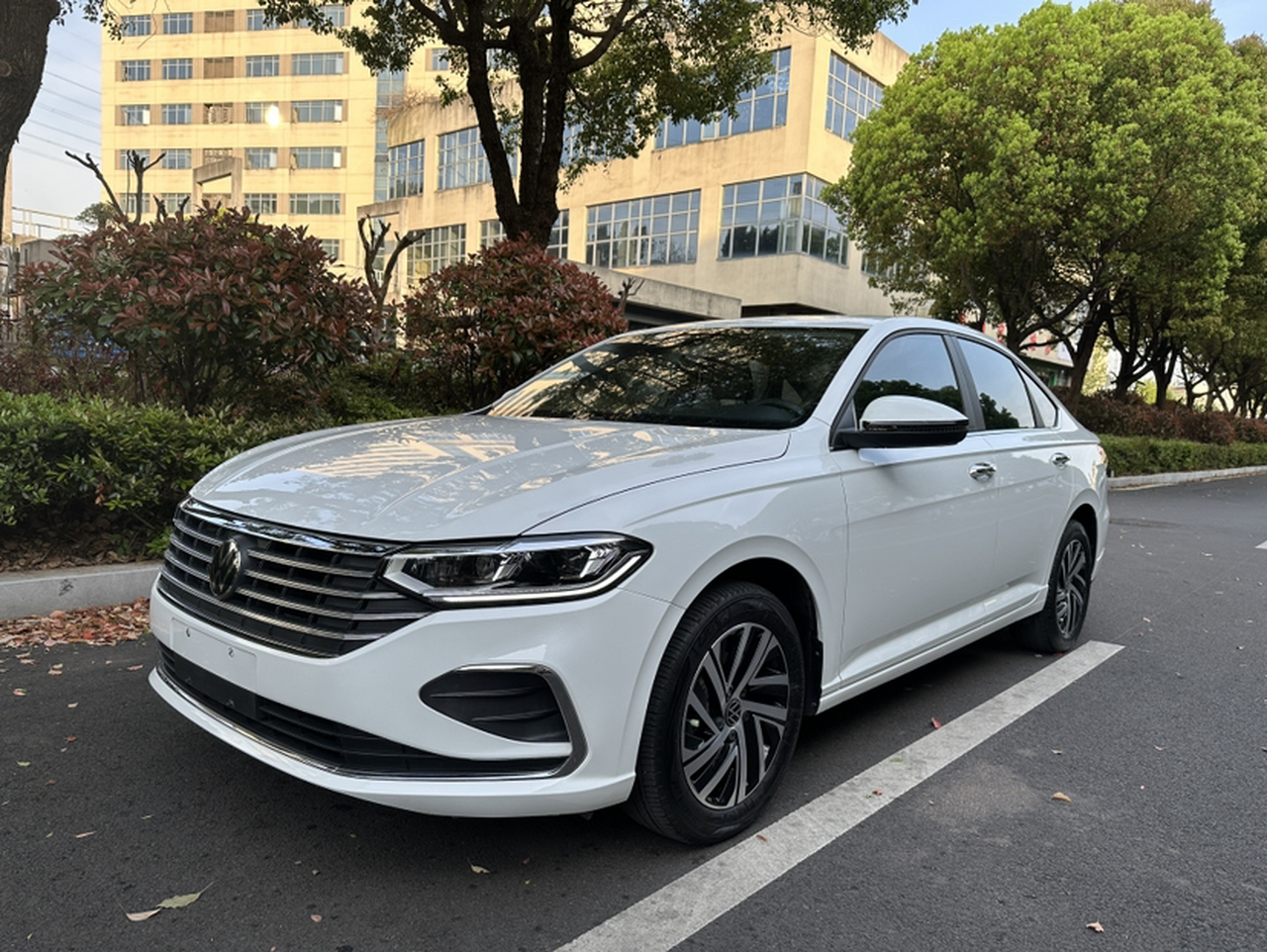 Lavida 2024 1.5L AT