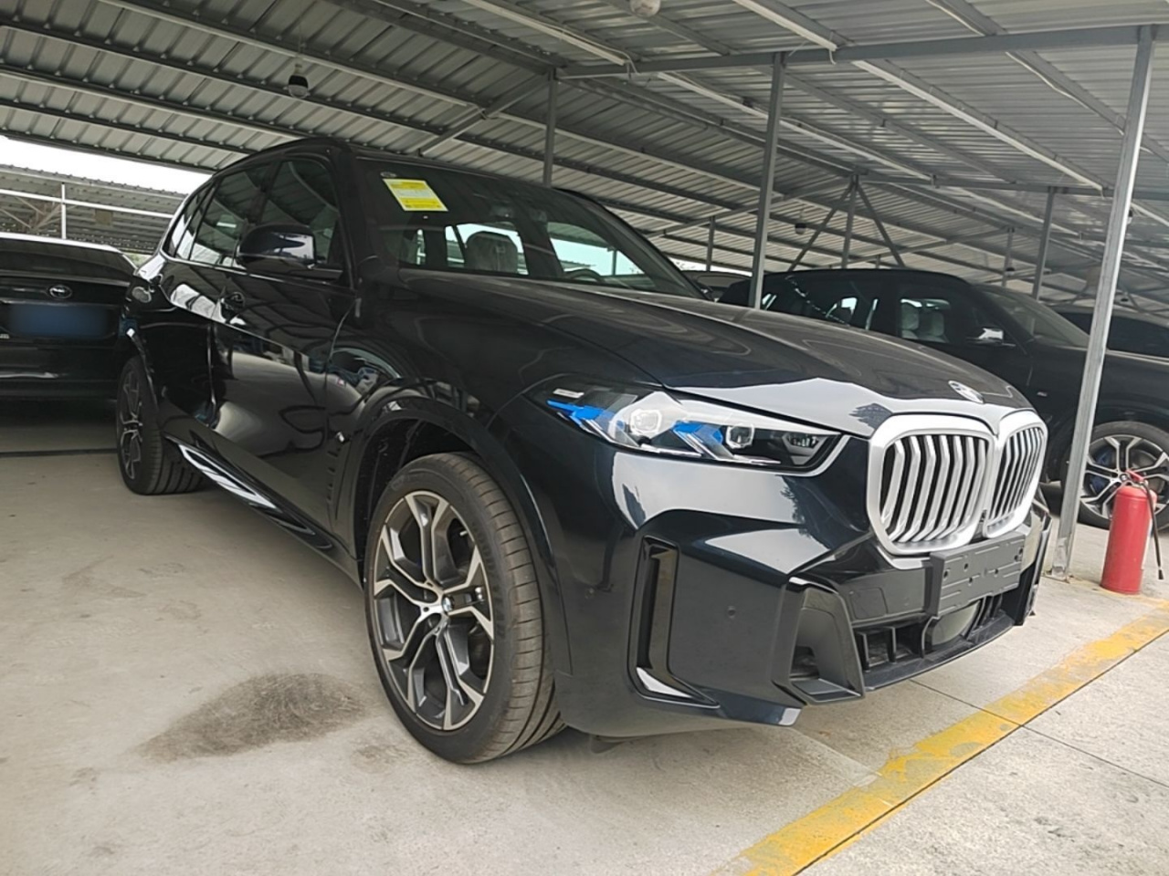 X5 2026 Facelift xDrive 40Li M M Sport Night Package photo 3