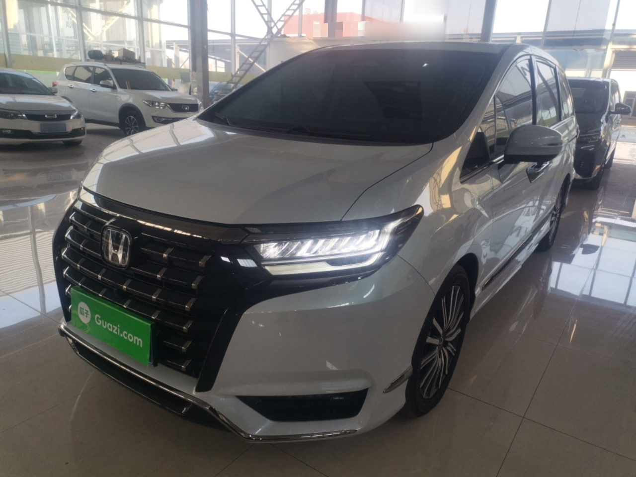 Elysion 2024 2.0L e:HEV Luxury