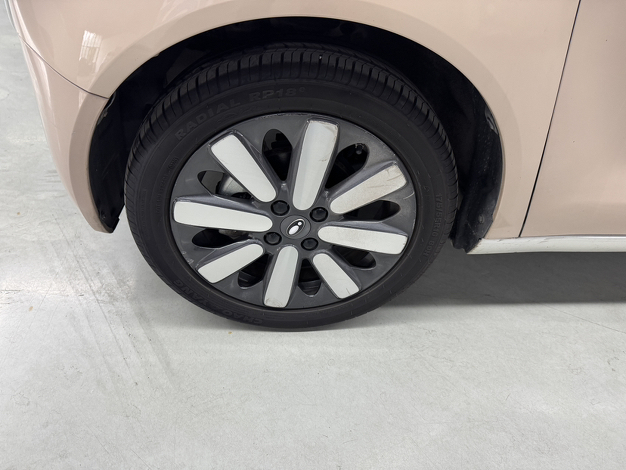 2022 351km Standard NCM photo 3