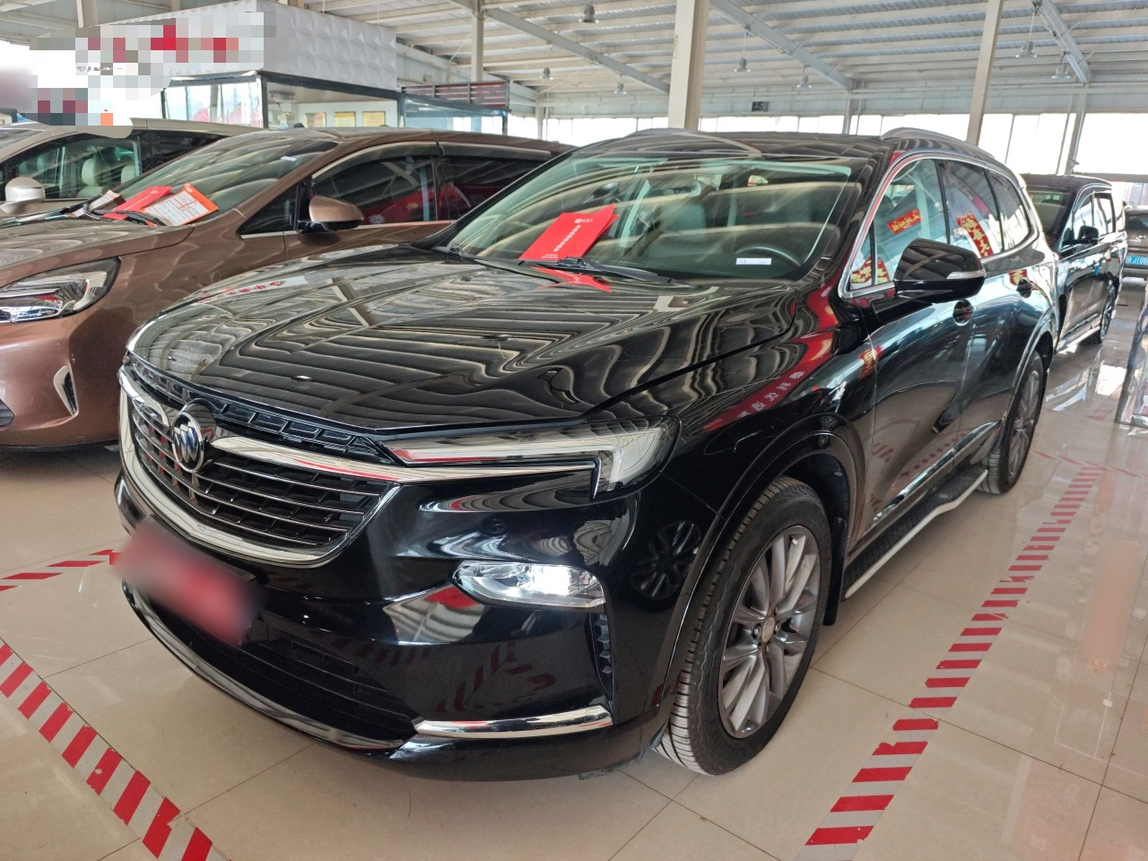 2020 28T AWD Premium