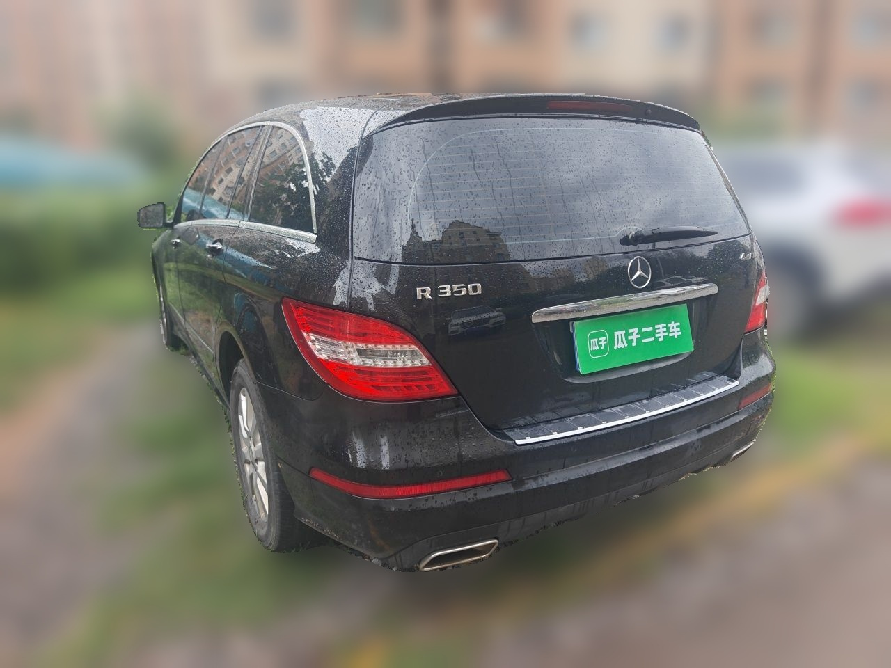 R-Class 2011 R 350 L 4MATIC photo 4