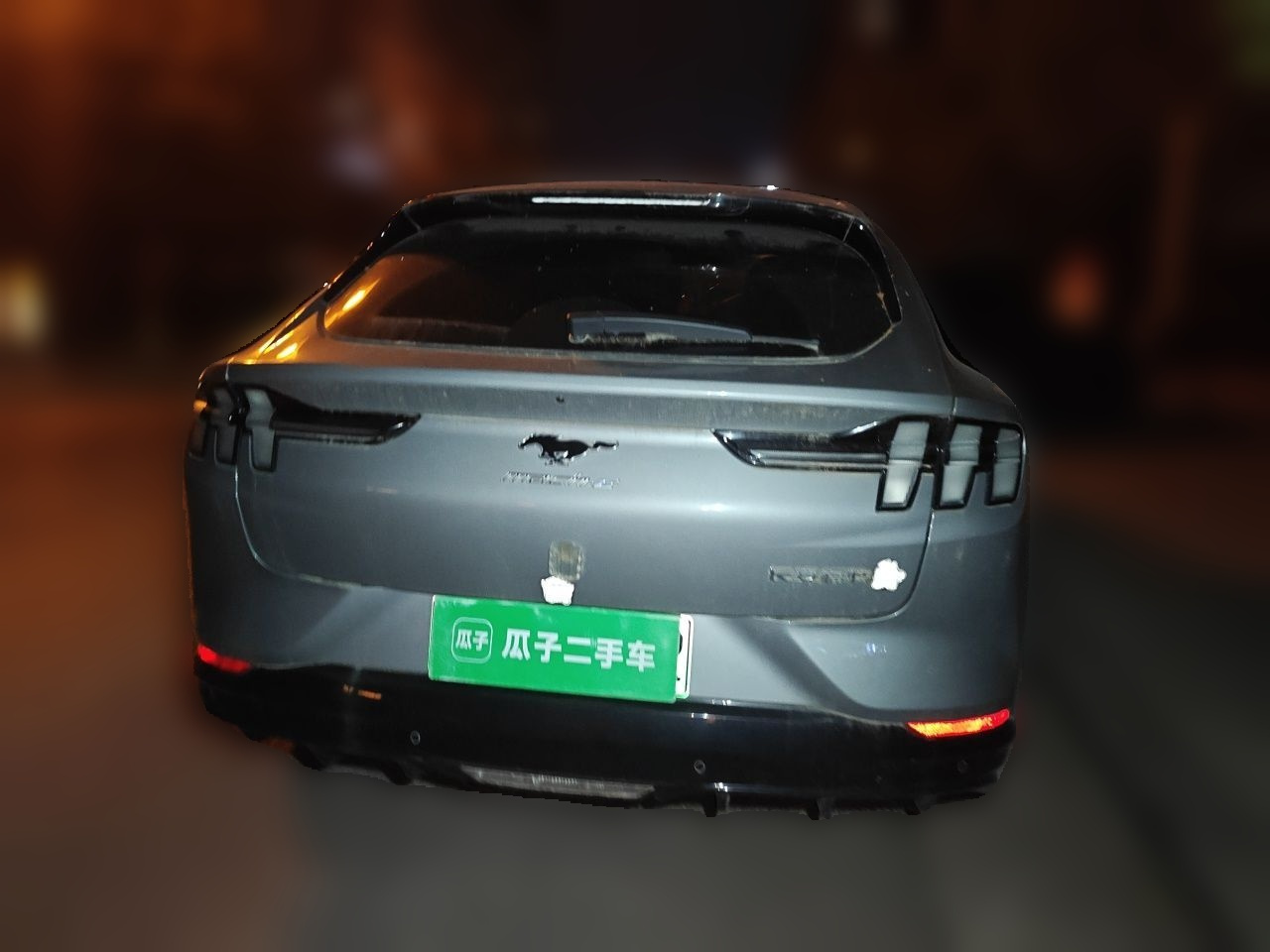 2021 RWD Luxury Long Range photo 5