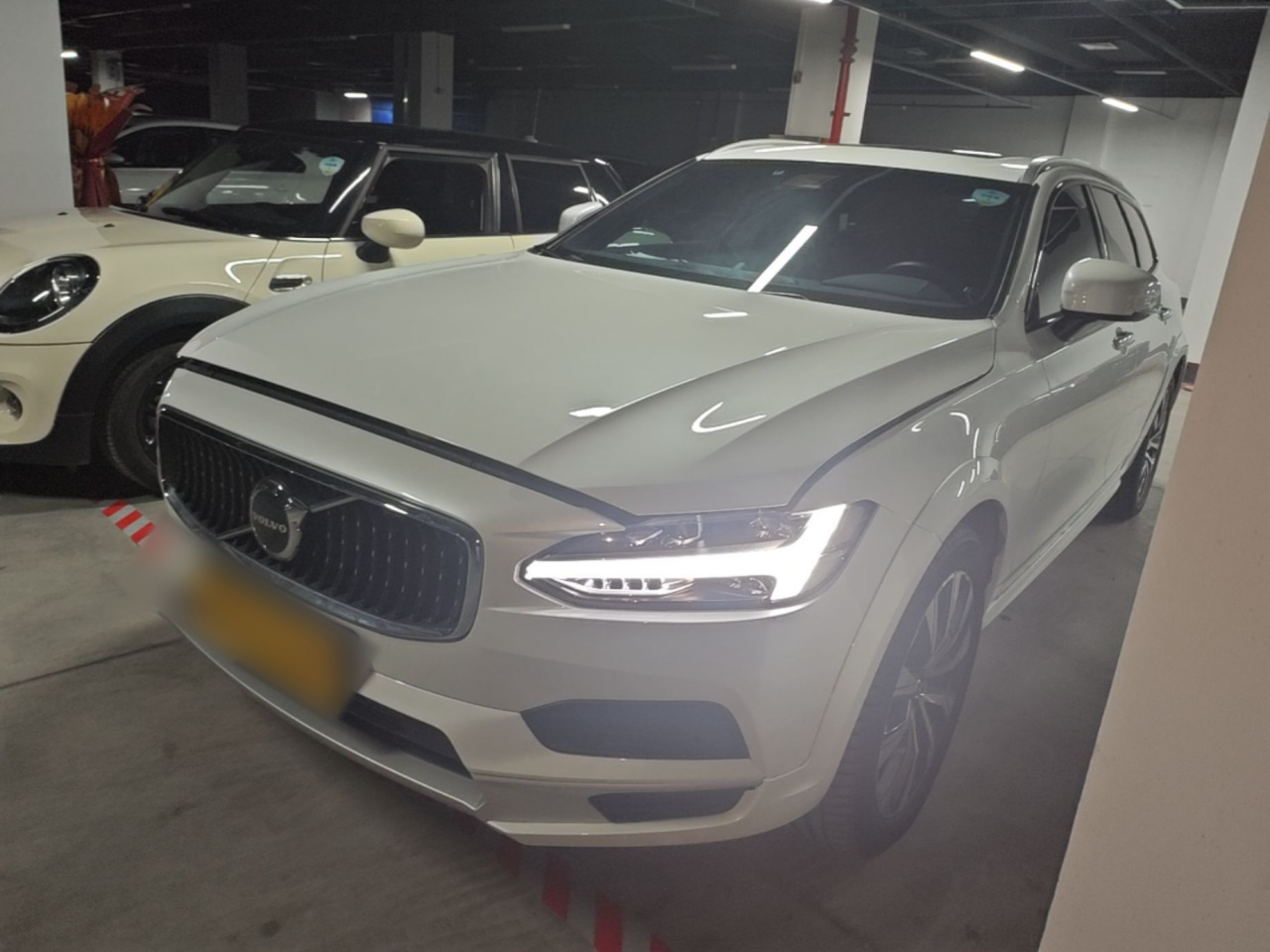 V90 2022 Cross Country B5 AWD