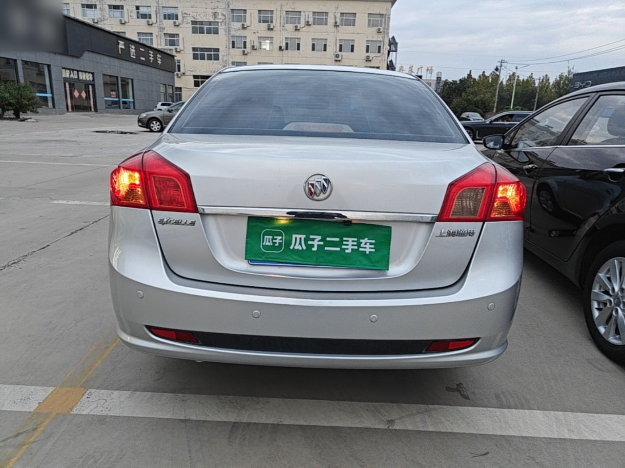 Excelle 2013 1.5L MT Classic photo 3