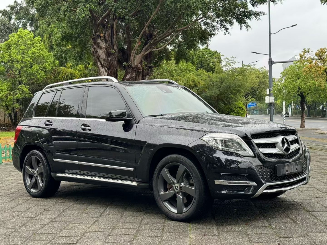 GLK-Class 2013 GLK 300 4MATIC Luxury photo 3
