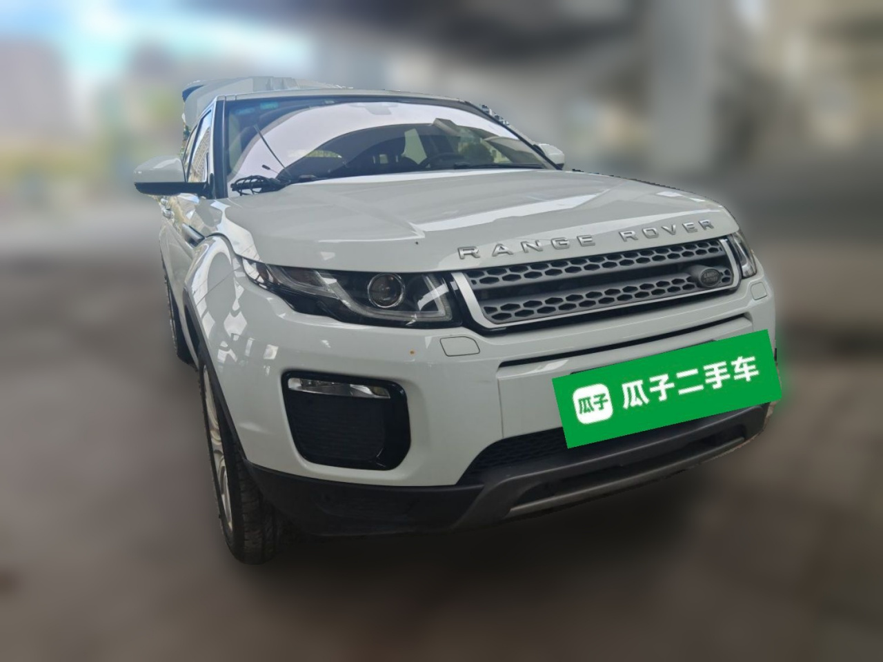 Range Rover Evoque 2018 240PS SE photo 3