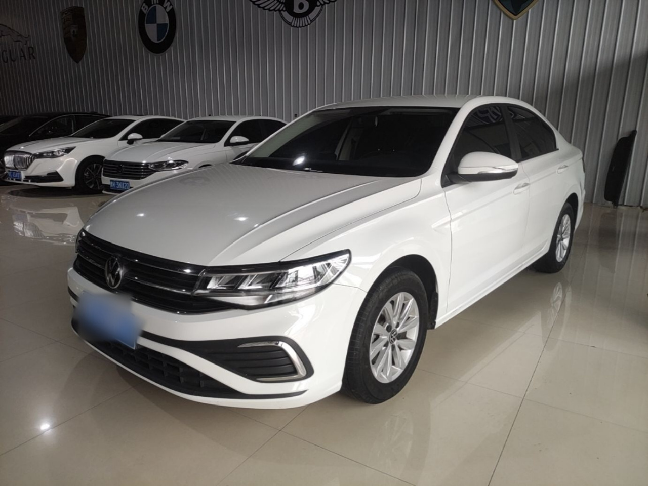 Bora 2023 200TSI DSG Cruise