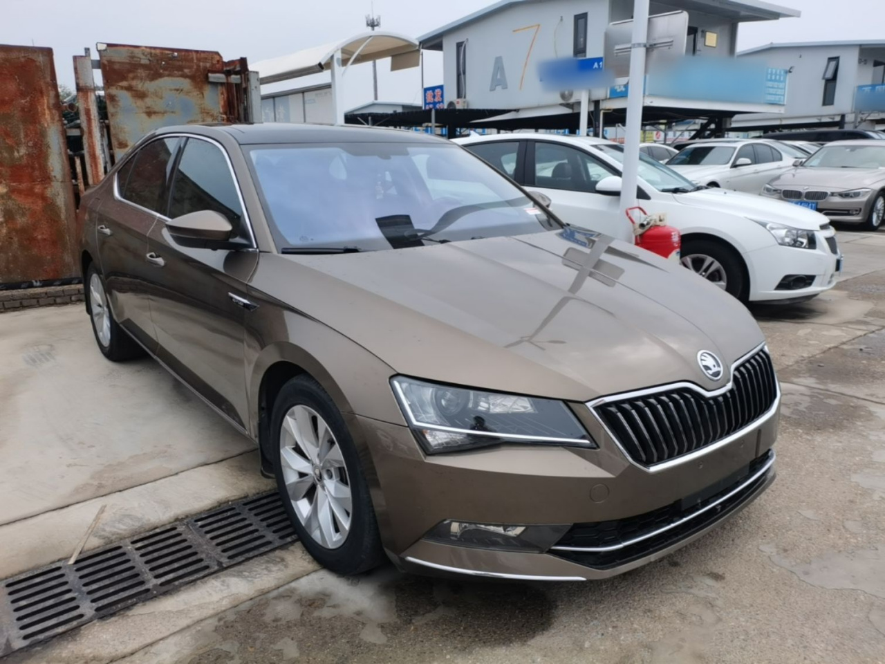 Superb 2016 TSI330 DSG photo 3