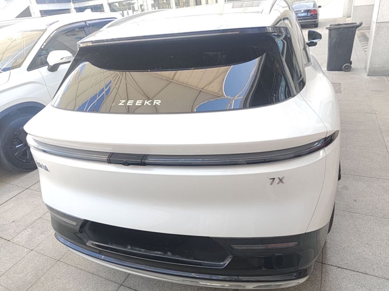 7X 2025 75kWh RWD ADAS photo 3
