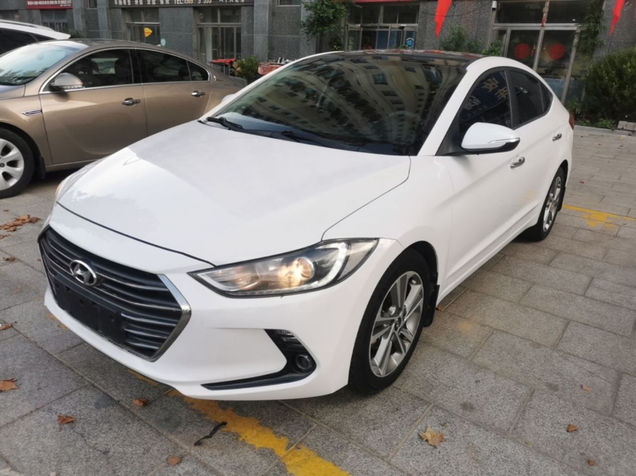 Elantra 2016 1.6L AT Smart Elite