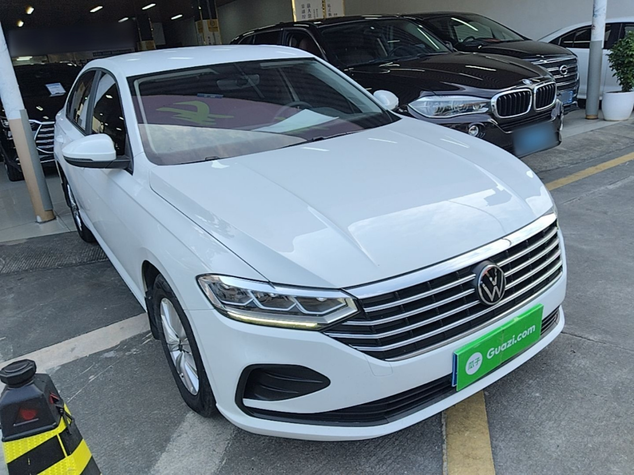 Lavida 2023 1.5L AT photo 3