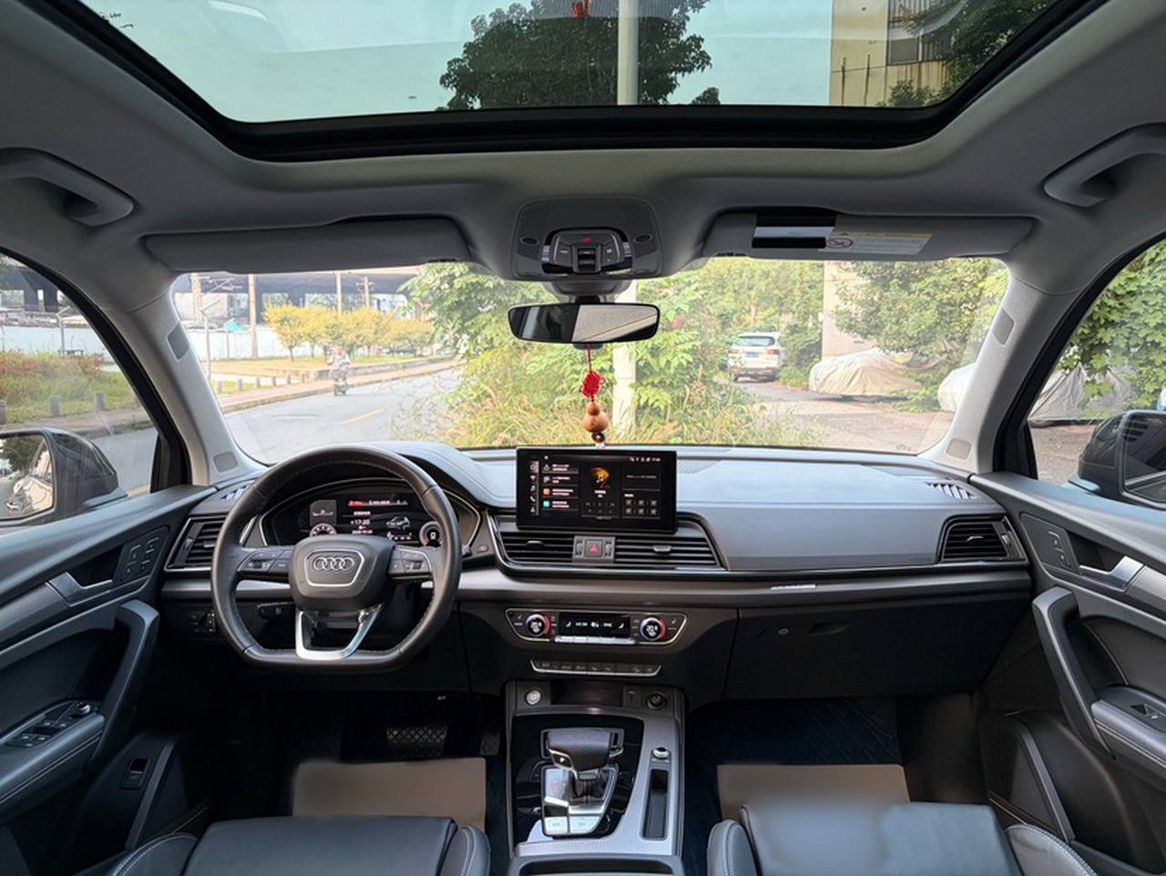 Q5L 2022 Facelift 45T Luxury Dynamic photo 4
