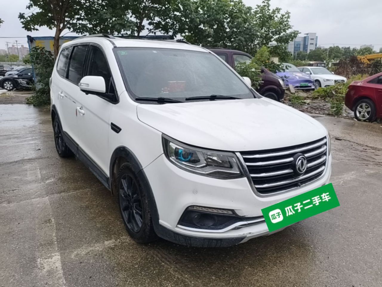 Forthing SX6 2016 1.6L MT Luxury photo 3
