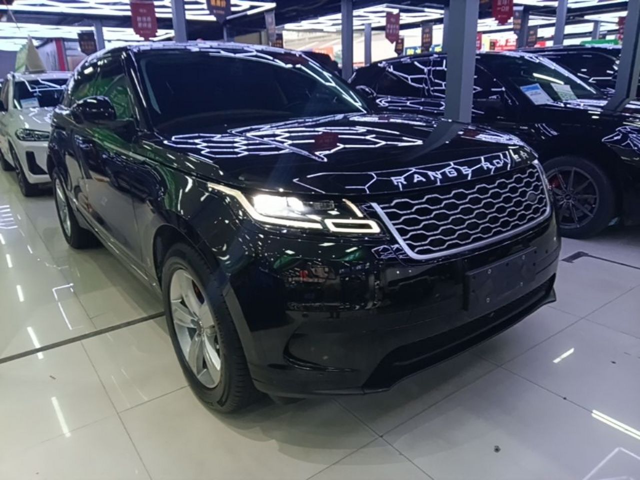 Range Rover Velar 2018 P250 S photo 5