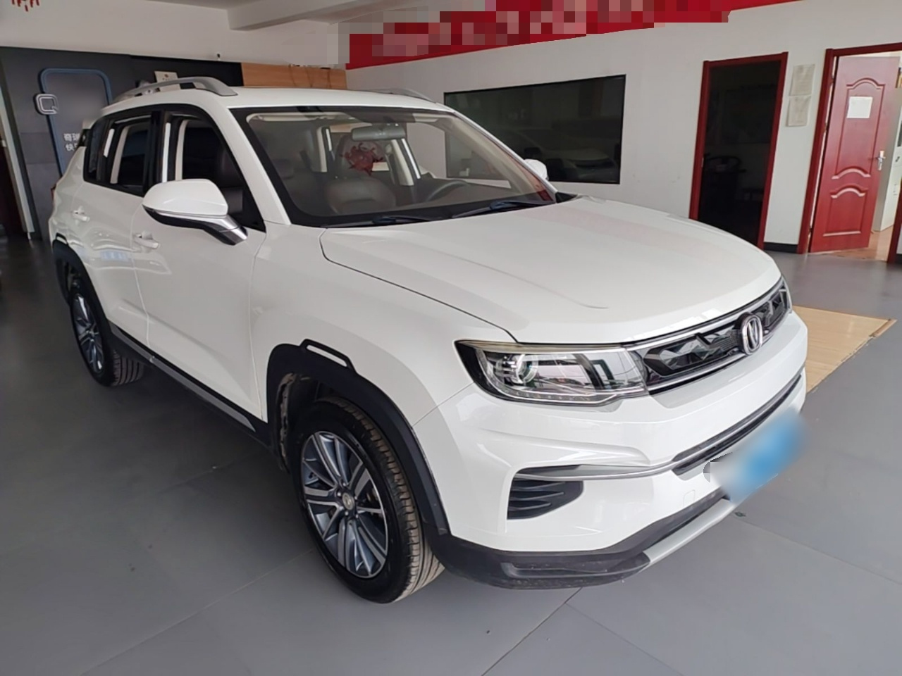 CS35PLUS 2019 1.6L MT photo 3