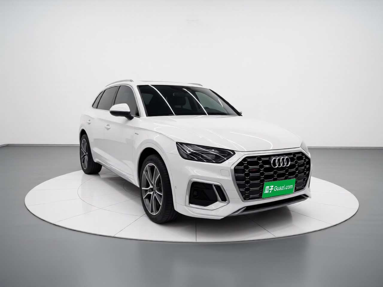 Q5L 2021 45 TFSI Luxury Dynamic photo 3