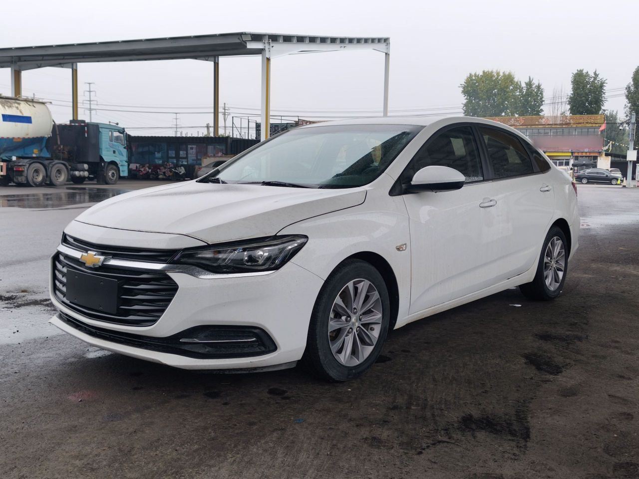 Cruze 2022 320 AT