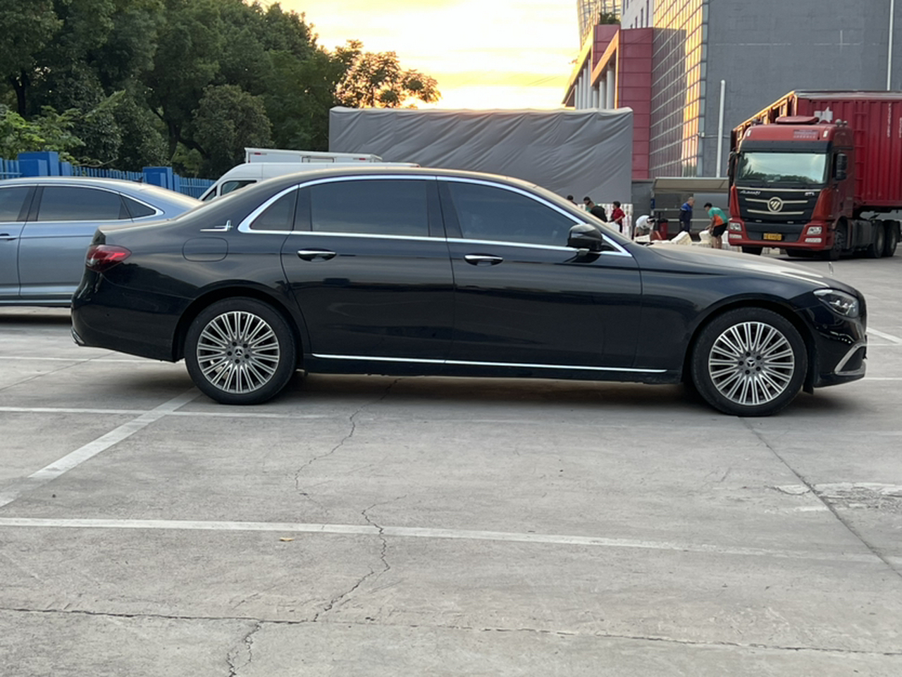E-Class 2021 Facelift E 300 L Luxury photo 3