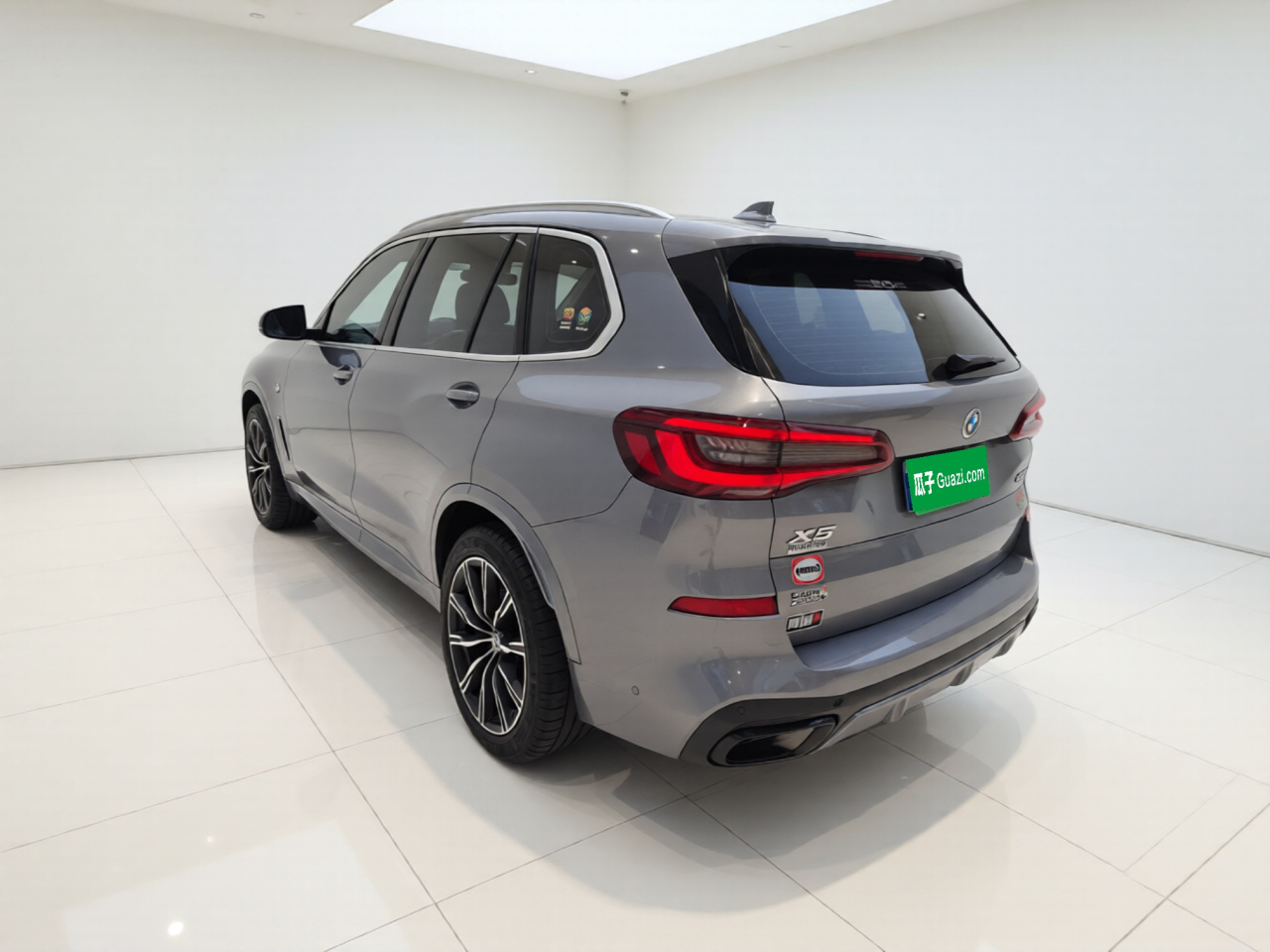 X5 2022 Facelift xDrive 30Li Exclusive M Sport Package photo 4