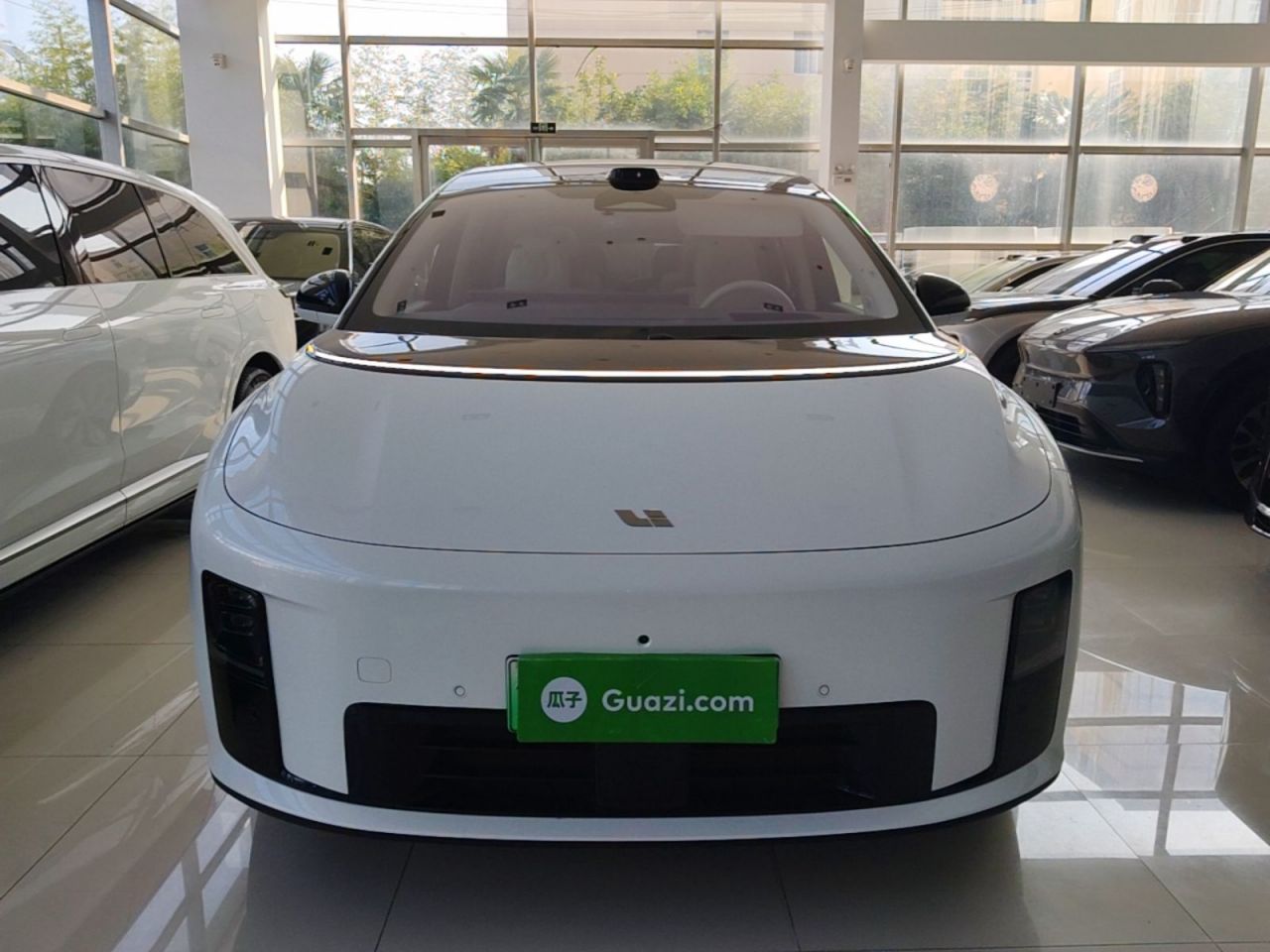 Li Auto i8 2025 Standard photo 2