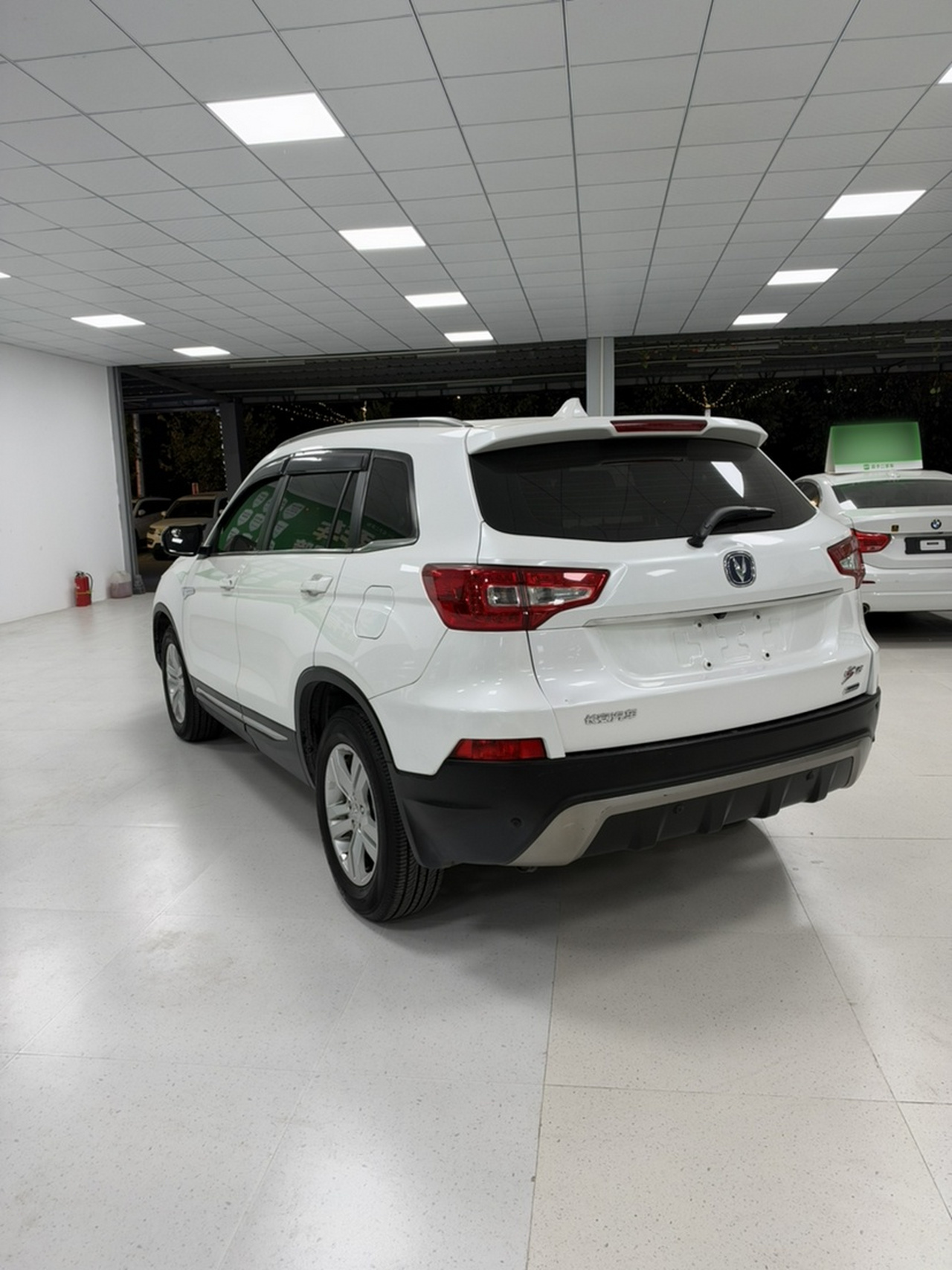 CS75 2014 2.0L MT Luxury China V photo 2