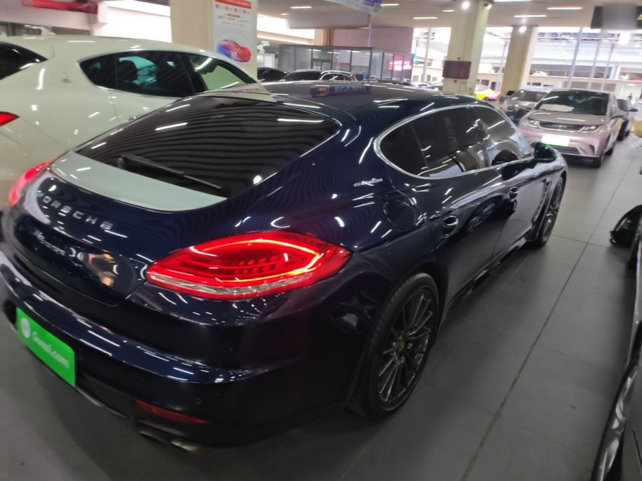 2016 Panamera Executive Edition 3.0T photo 4